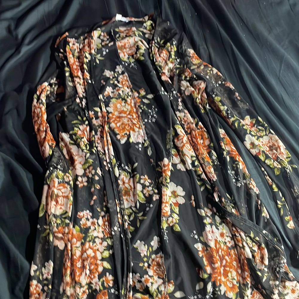 Lace flower cardigan